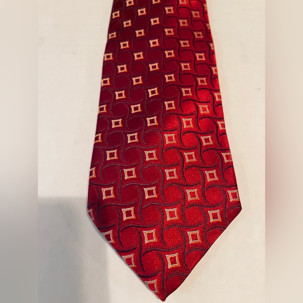 Zegna Red Geometric Silk Tie